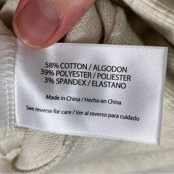 Wildfox | Cream & Pink Leopard Print Lip Sweater Size Medium - Picture 8 of 8